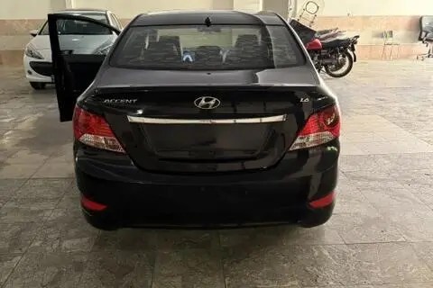 هیوندای، اکسنت (مونتاژ)