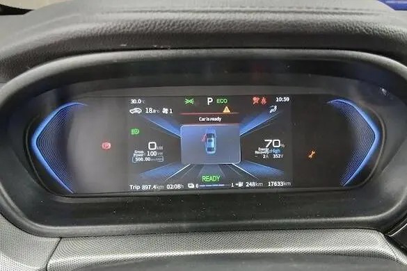ام وی ام، آریزو 5ev