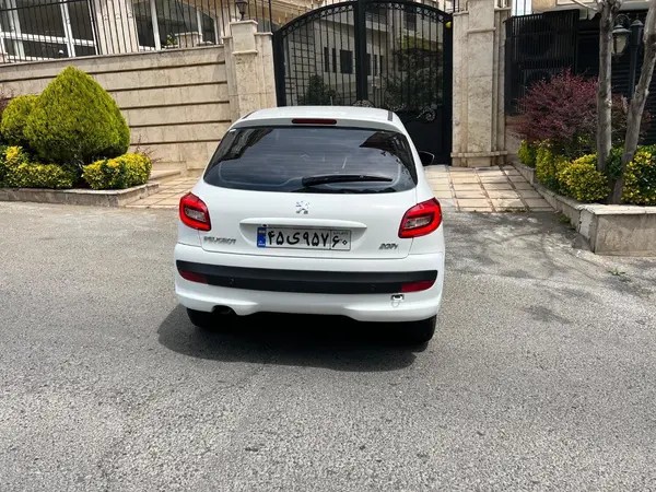 پژو، 207