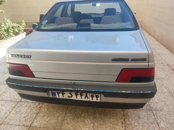 پژو، 405