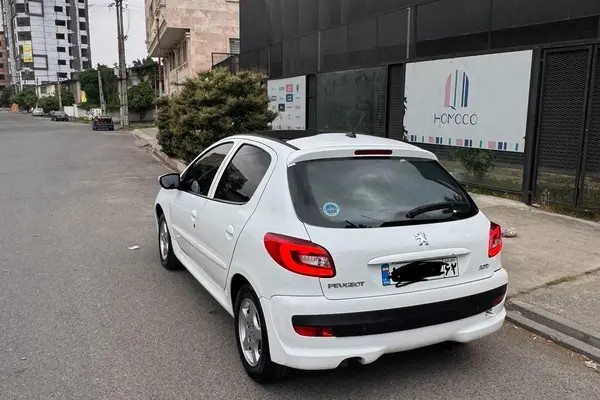 پژو، 207