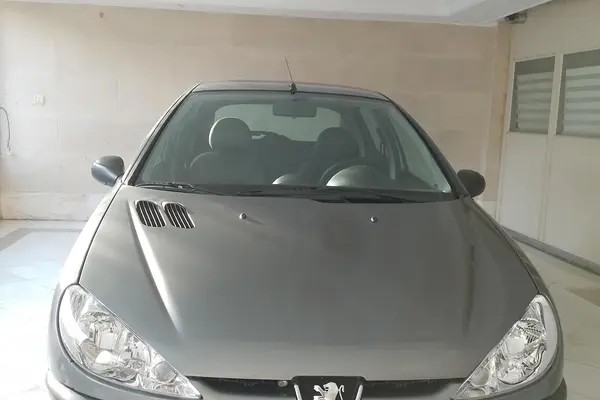 پژو، 206