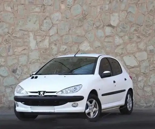 پژو، 206