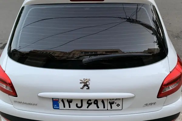 پژو، 207