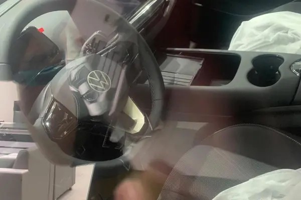 فولکس، آی دی یونیکس