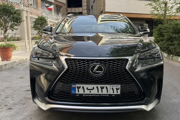 لکسوس، NX