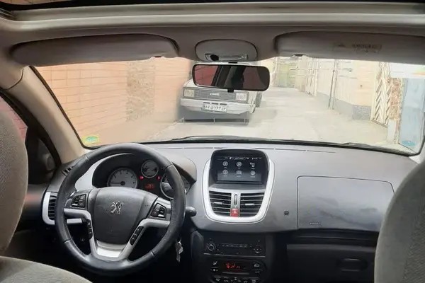 پژو، 207
