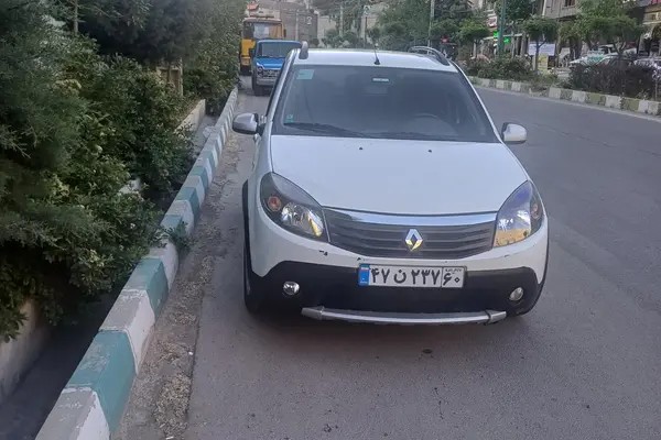 رنو، ساندرو استپ وی