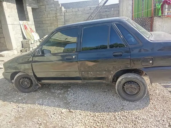 پراید، صندوق دار