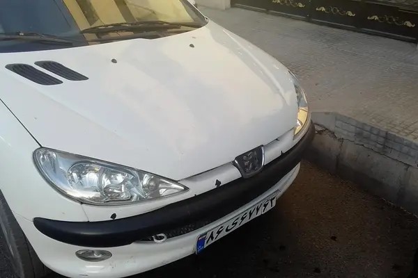 پژو، 206