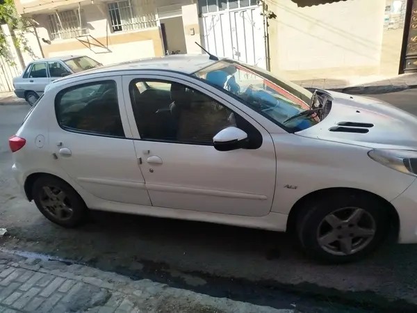 پژو، 207