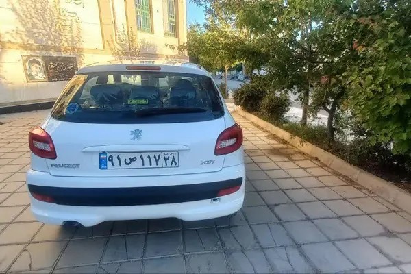 پژو، 207