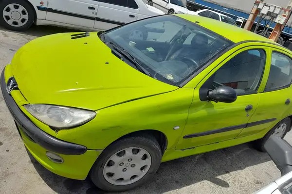 پژو، 206