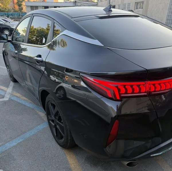 کی ام سی، J7