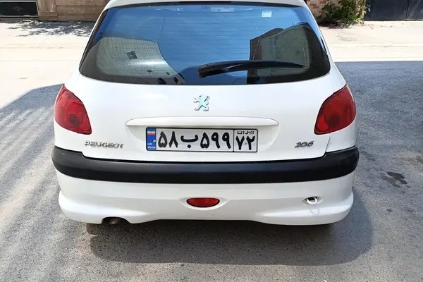 پژو، 206