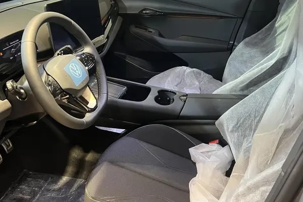 فولکس، آی دی یونیکس