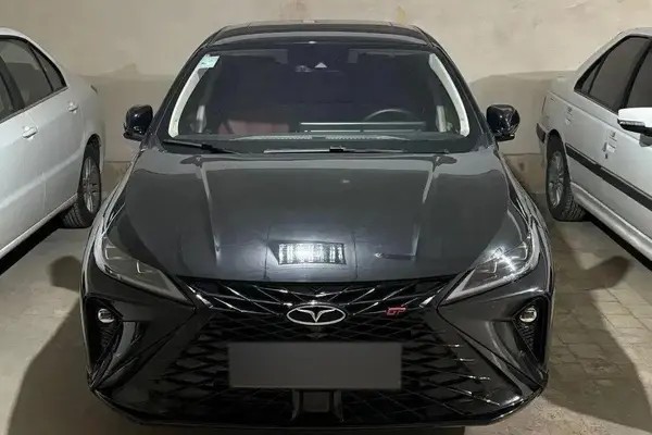 فونیکس، آریزو 6 جی تی (Z6 GT)