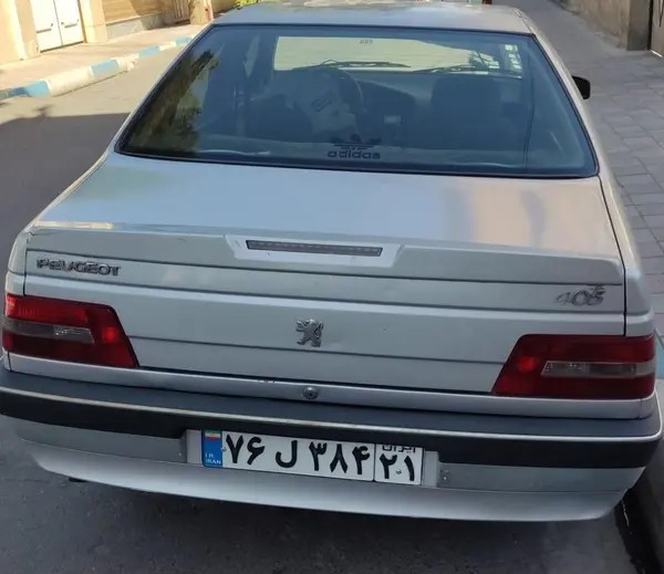 پژو، 405
