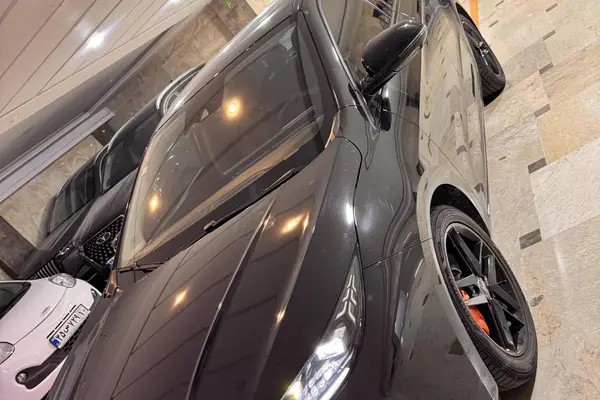 فونیکس، آریزو 6 جی تی (Z6 GT)