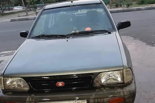 پراید، صندوق دار