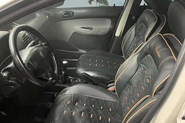 پژو، 206 SD
