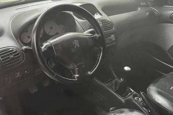 پژو، 206 SD
