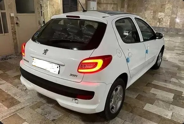 پژو، 207