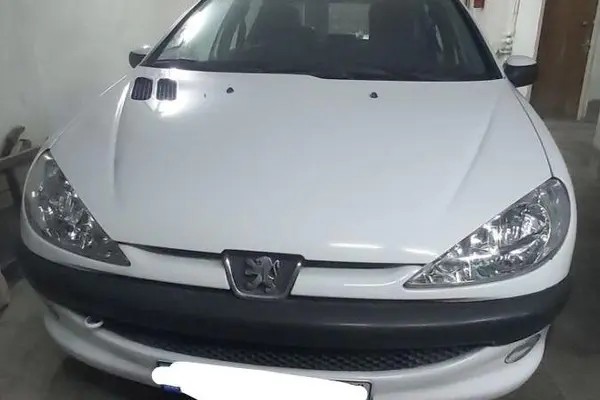 پژو، 206 SD