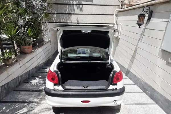 پژو، 206 SD