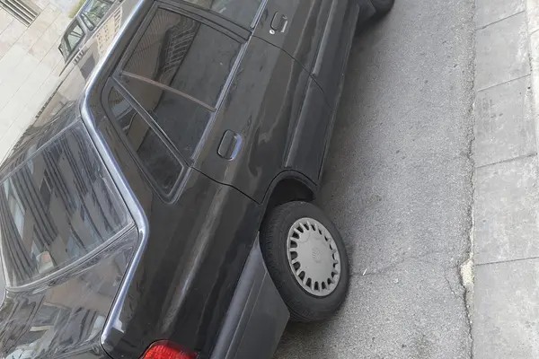 پراید، صندوق دار