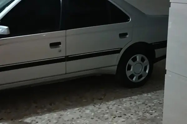 پژو، 405