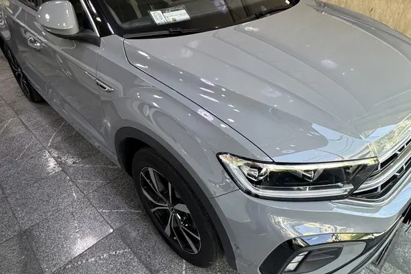 فولکس، تی راک