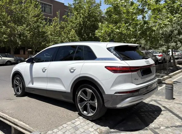 آئودی، Q5 e-tron