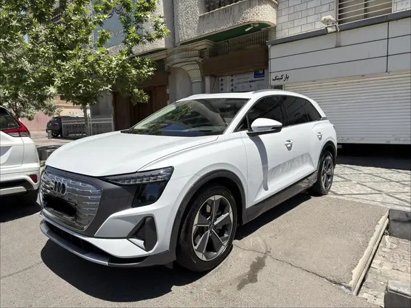 آئودی، Q5 e-tron
