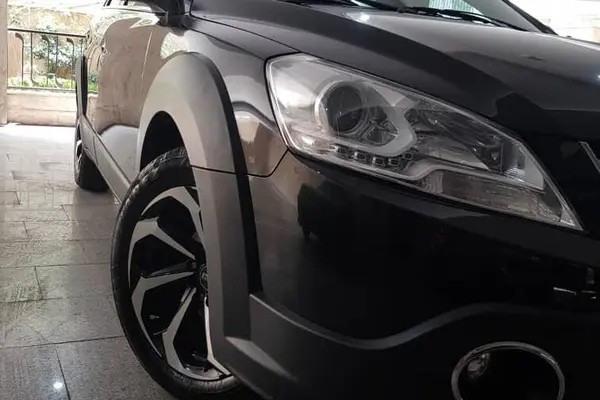 دانگ فنگ، H30 کراس