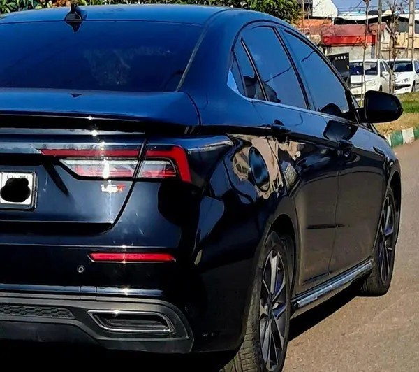 فونیکس، آریزو 6 پرو