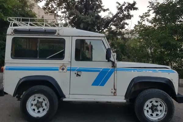 پاژن، دو در
