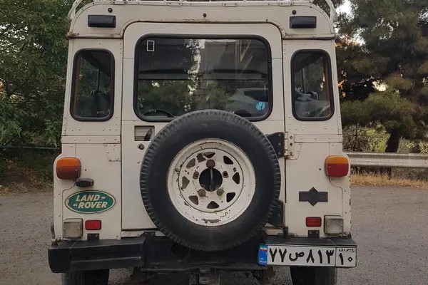 پاژن، دو در
