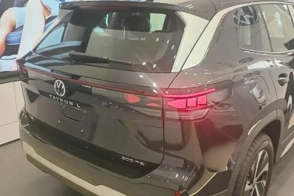 فولکس، تایرون L