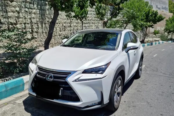 لکسوس، NX هیبرید