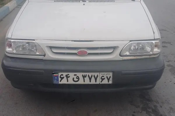 پراید، صندوق دار