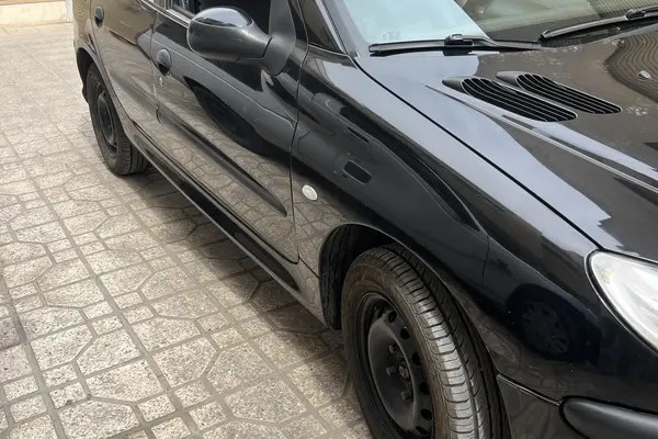 پژو، 206