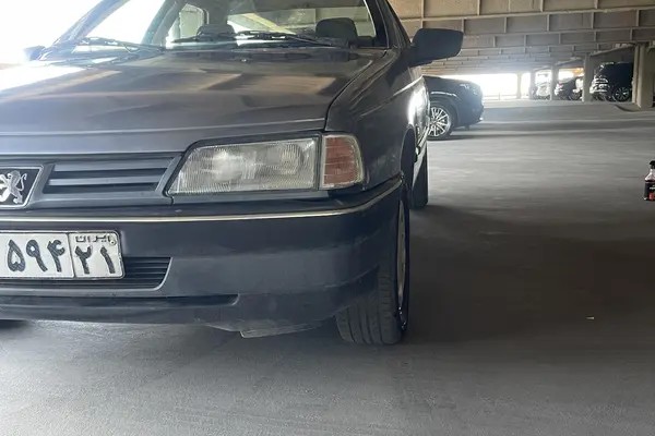 پژو، 405