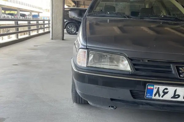 پژو، 405