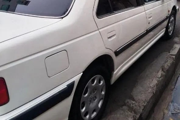 پژو، 206
