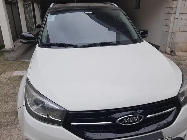 ام وی ام، X33 S