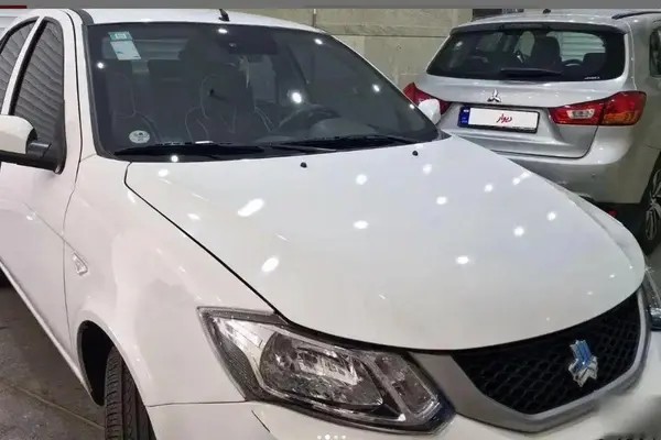 ساینا، S