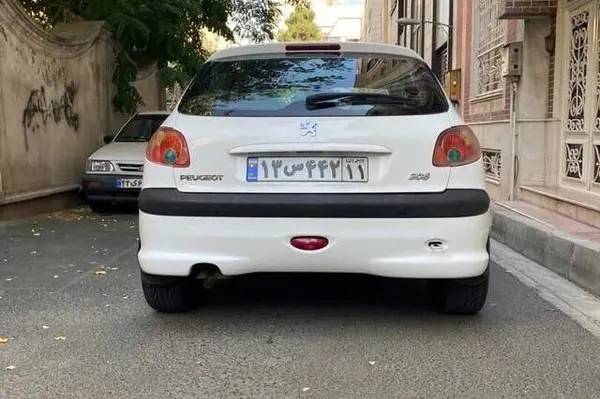 پژو، 206