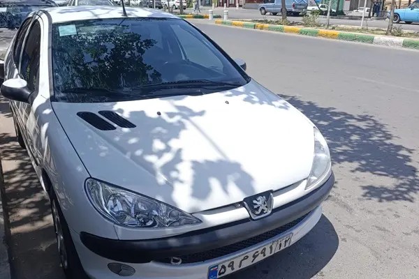 پژو، 206 SD