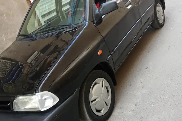 پراید، صندوق دار
